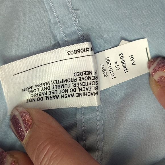 DULUTH TRADING COMPANY MEN'S LONG SLEEVE BUTTON UP RELAXED FIT UNTUCKED LENGTH - Picture 14 of 16